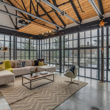 Howard Street - Living Room