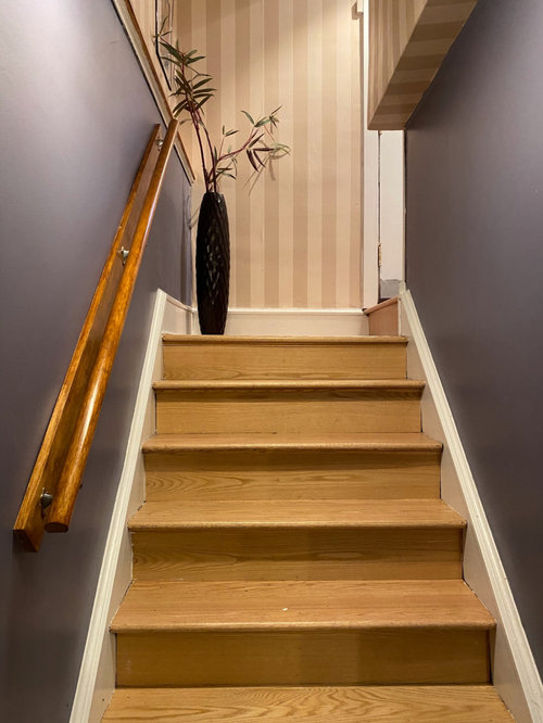 wallpaper for a small stairway area