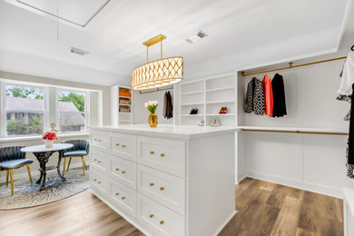 Inspiration for a contemporary closet remodel in Houston
