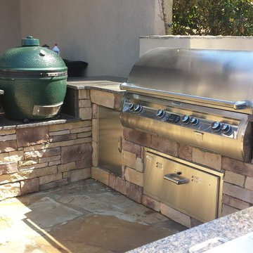 Atlanta - Outdoor Kitchen w/ Big Green Egg & FireMagic Grill