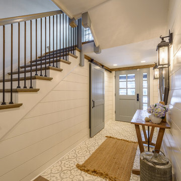 Entry/Foyer/Staircase