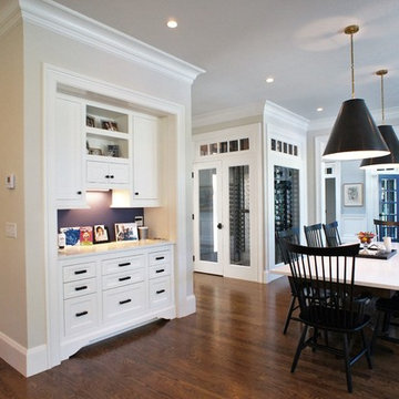 view of workstation off breakfast area.
