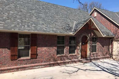 Edmond pool house