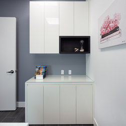 Elite plastic surgery interiors - Home Office Accessories