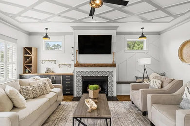 Transitional living room photo in Atlanta