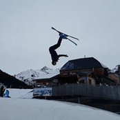 Sam Ezk's photo