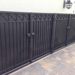 Courtyard & Pedestrain Gates - Home Fencing And Gates