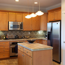 KITCHEN PANTRY