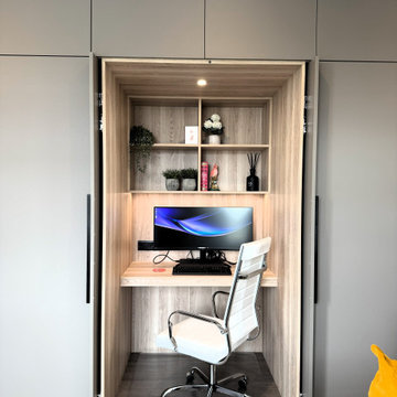 Multifunction Concealed Home Office And Snug
