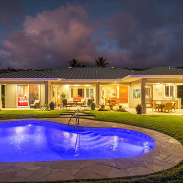 Hawaiian Home with Ocean Views