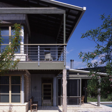 Riverside Hill Country Transitional