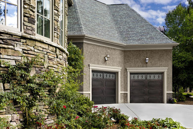 Home design - contemporary home design idea in Dallas