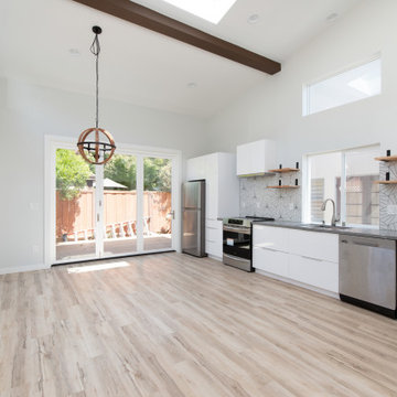 880 estudillo Ave