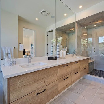 26 ave duplex