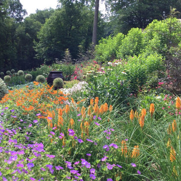 POUND RIDGE JOB Pollinator Garden