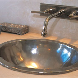 Rocky Mountain Hardware Ellipse Sink - Kitchen Sinks