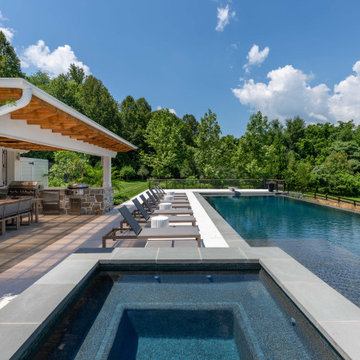 Farmhouse Infinity