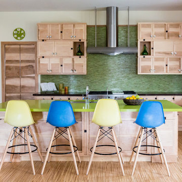 Bountiful Mid-Modern