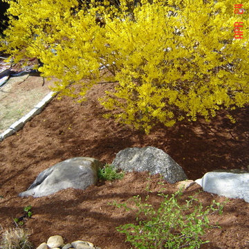 Paulson Water Feature - Trumbull