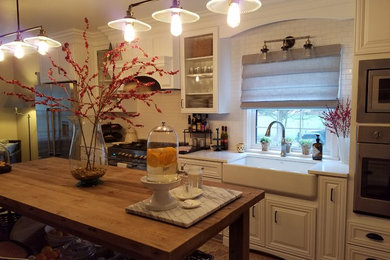 Inspiration for a timeless kitchen remodel in Indianapolis