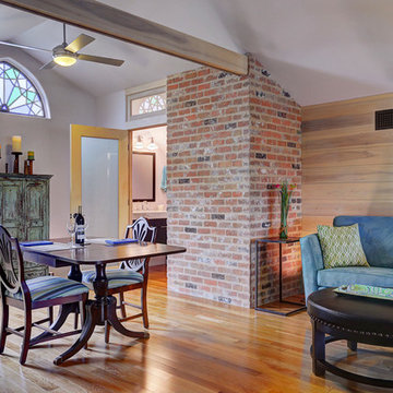 Empty Nester Retreat - Exposed Brick