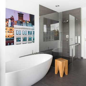 Wannenbad mit Dusche
