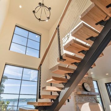 LAKE SAMMAMISH CONTEMPORARY LAKE FRONT