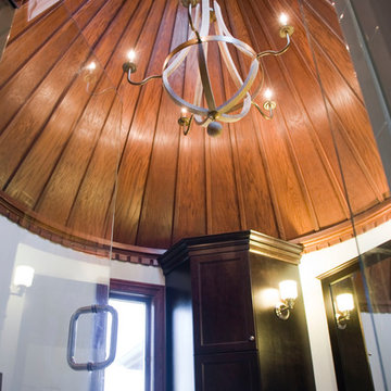 Round Master Bath (Turret)