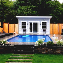 Pool house / shed