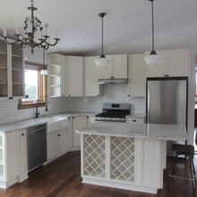 Beach house kitchen