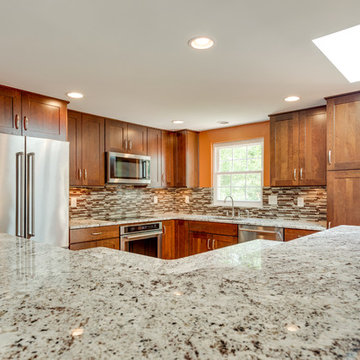 Warm transitional Kitchen Remodel Burke, VA