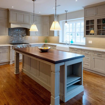 Yardley Kitchen with StarMark Cabinetry