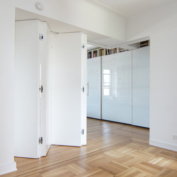 Folding wall