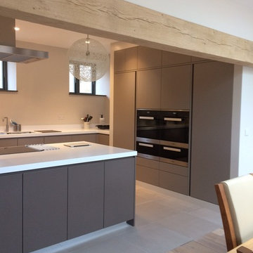 Contemporary Oak Frame Extension