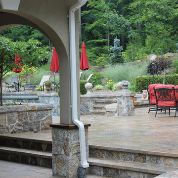 BEST OUTDOOR FIREPLACES