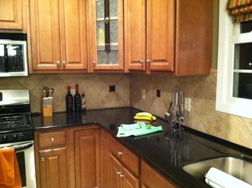 Old backsplash gone! pics!