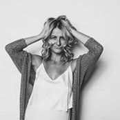 Lisa Vickar's photo