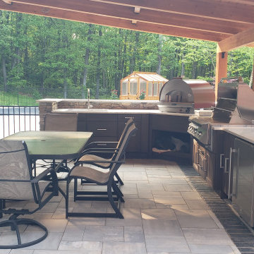 Food Tastes So Much Better Outdoors