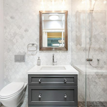 Tiny marble bath