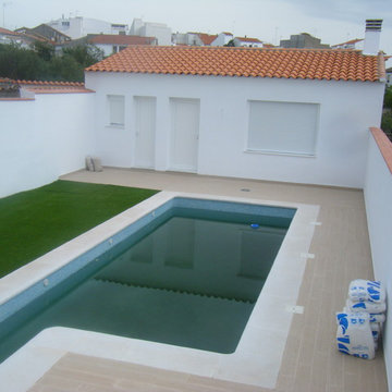 Piscina y casa de la piscina