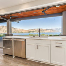 "Garden Scape" Indoor/Outdoor Kitchen