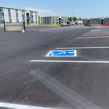 Asphalt installation