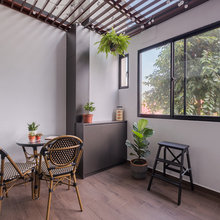 window seating