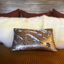 Decorative Pillows - Products