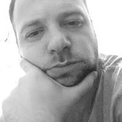 Adrian Mar's photo