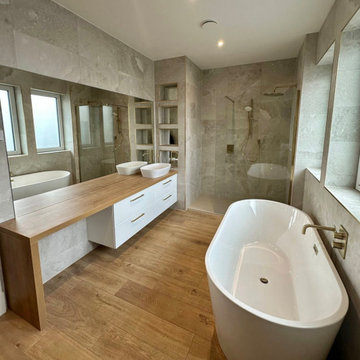 Stylish Opulent En-Suite Bathroom