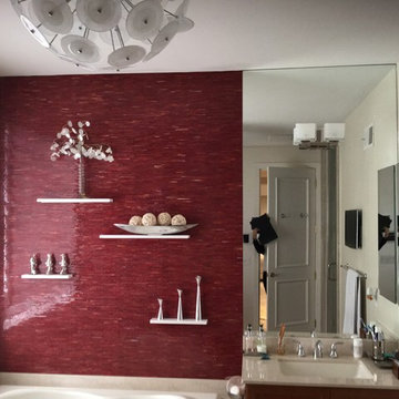 Contemporary condo