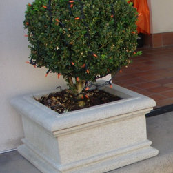 Planters and Urns - Products