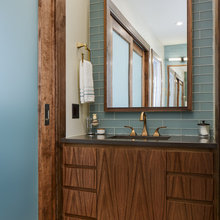 Walkout Bath