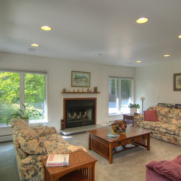 A Retreat From The Ordinary - 585 Shaker Road, Canterbury NH